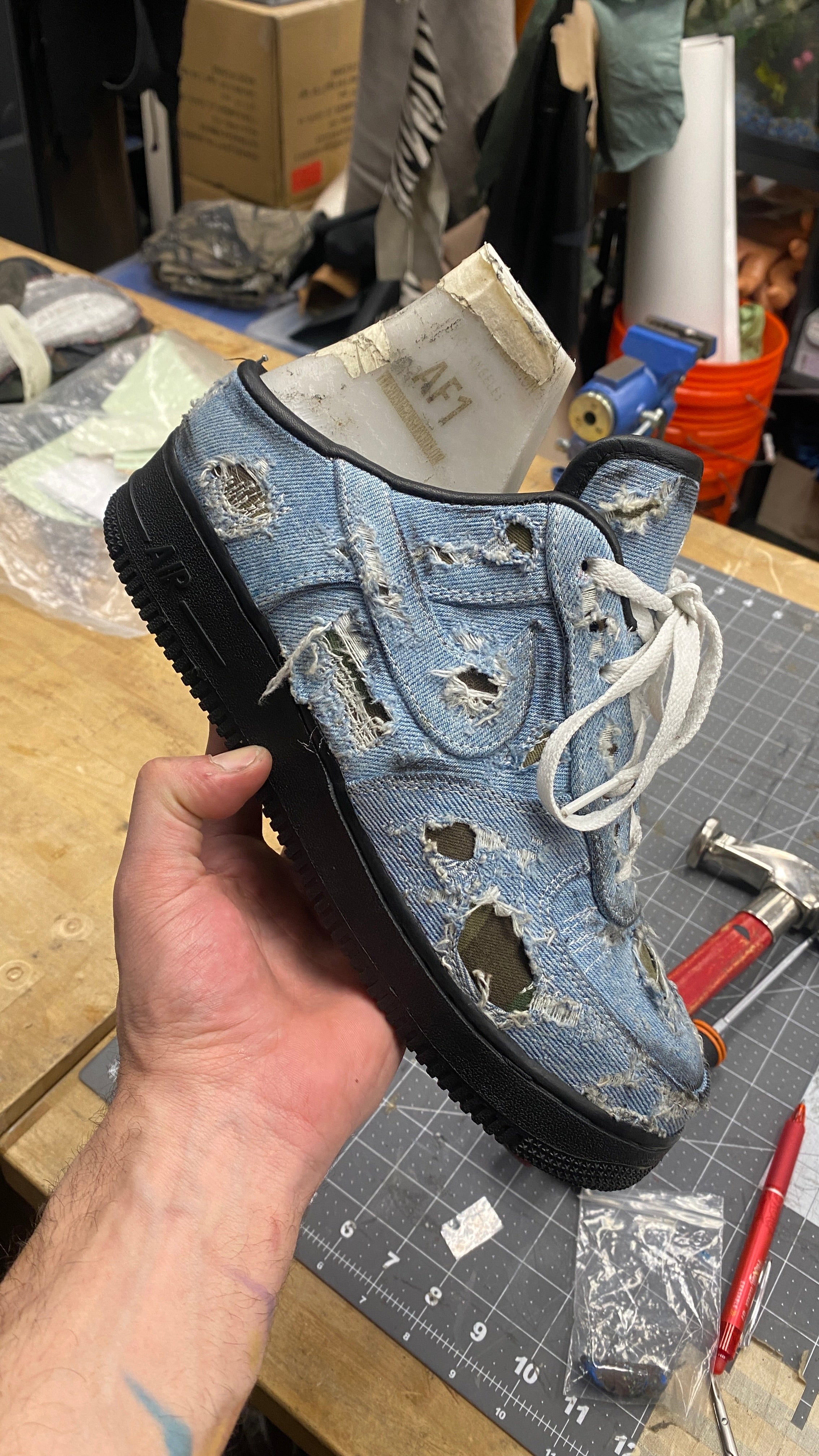 [Hybrid 004] AF-1