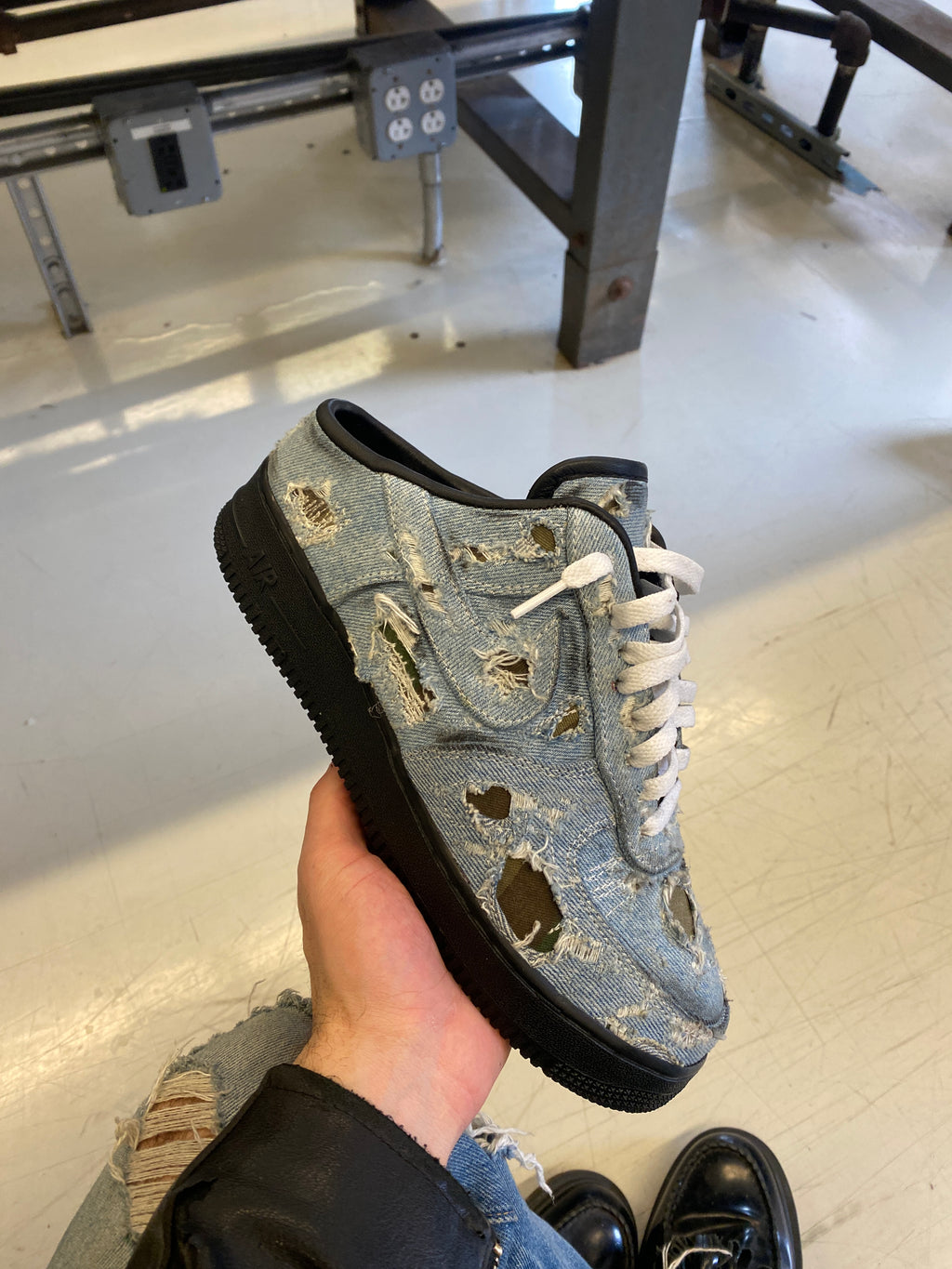 [Hybrid 004] AF-1
