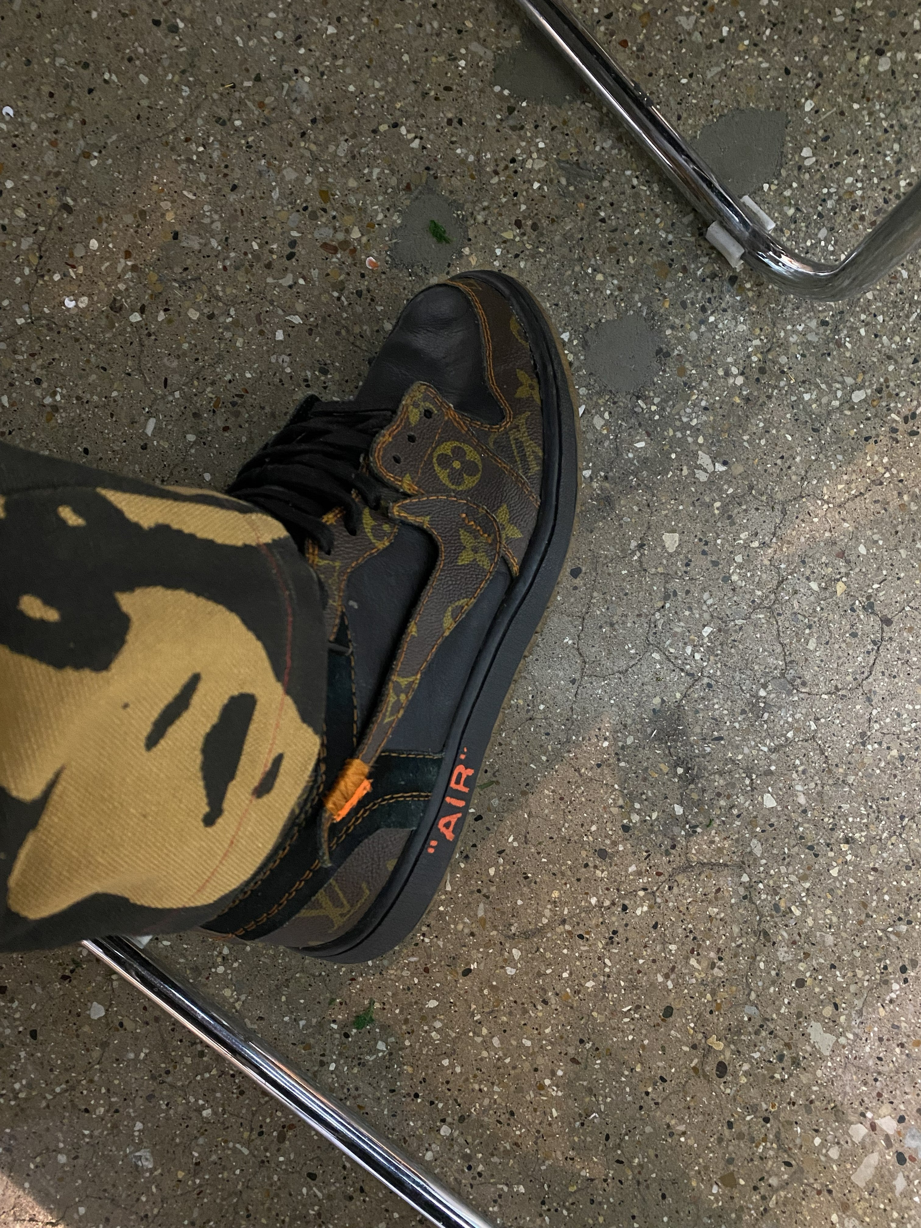 Off White x Lv Jordan 1 Concept